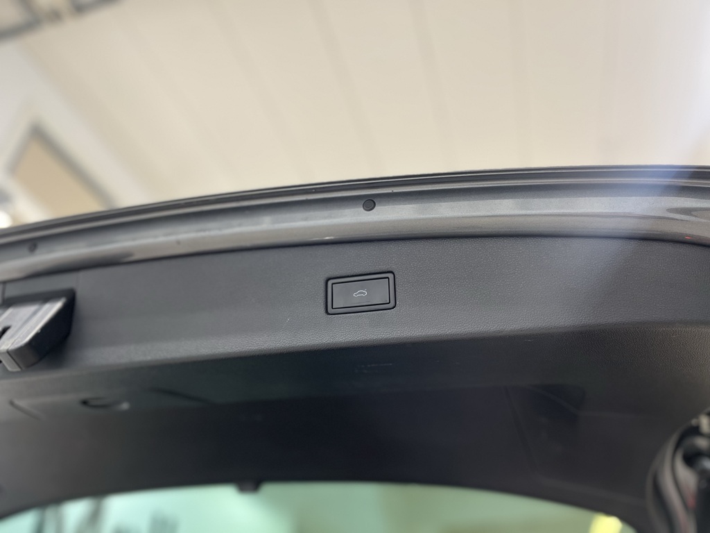 Volkswagen Tiguan DBL95T