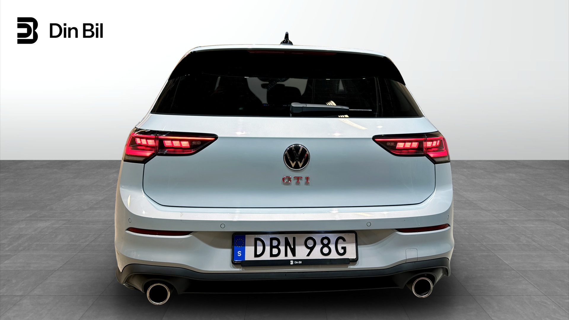 Volkswagen Golf DBN98G