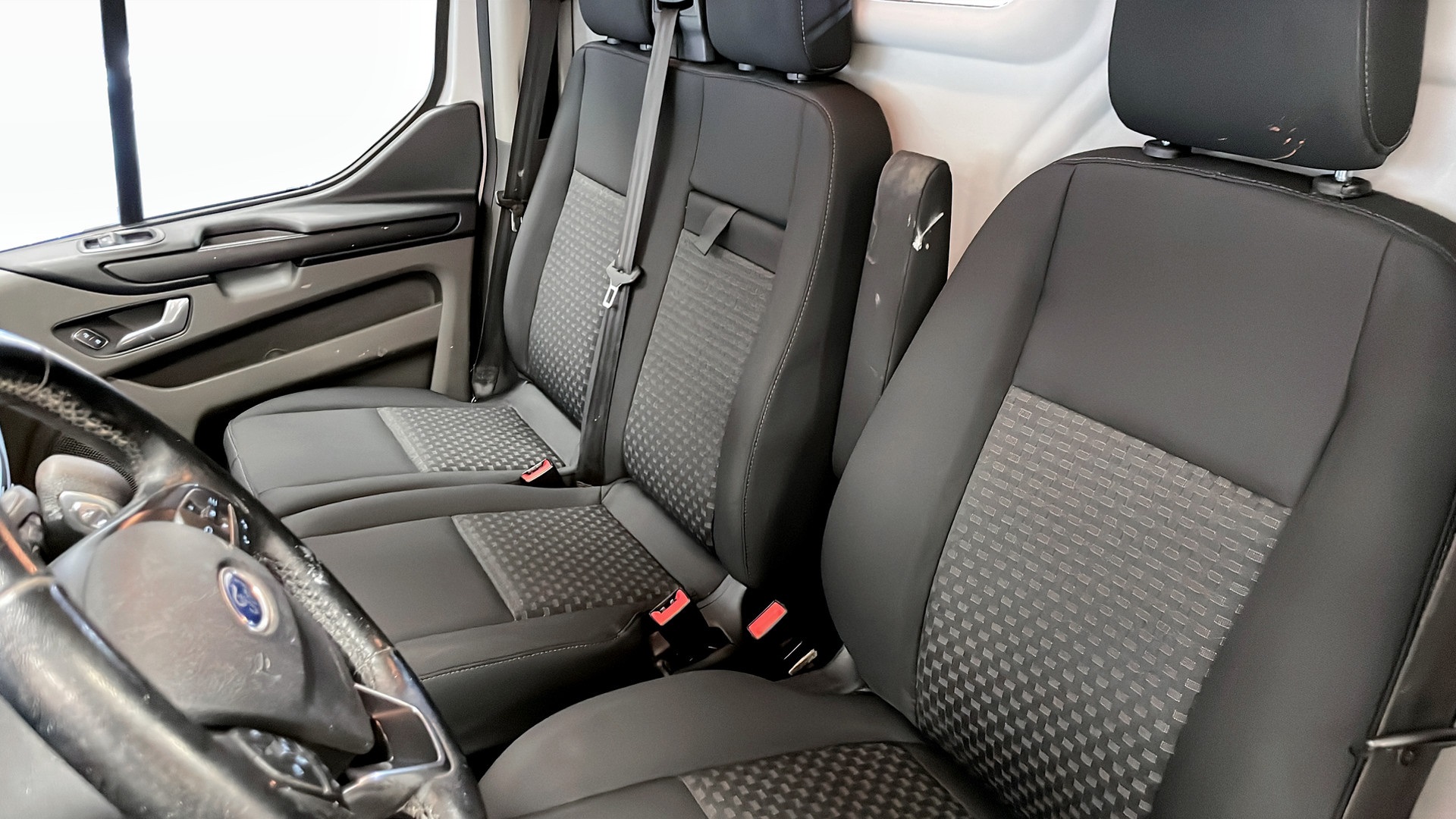 Ford Transit DBP26G