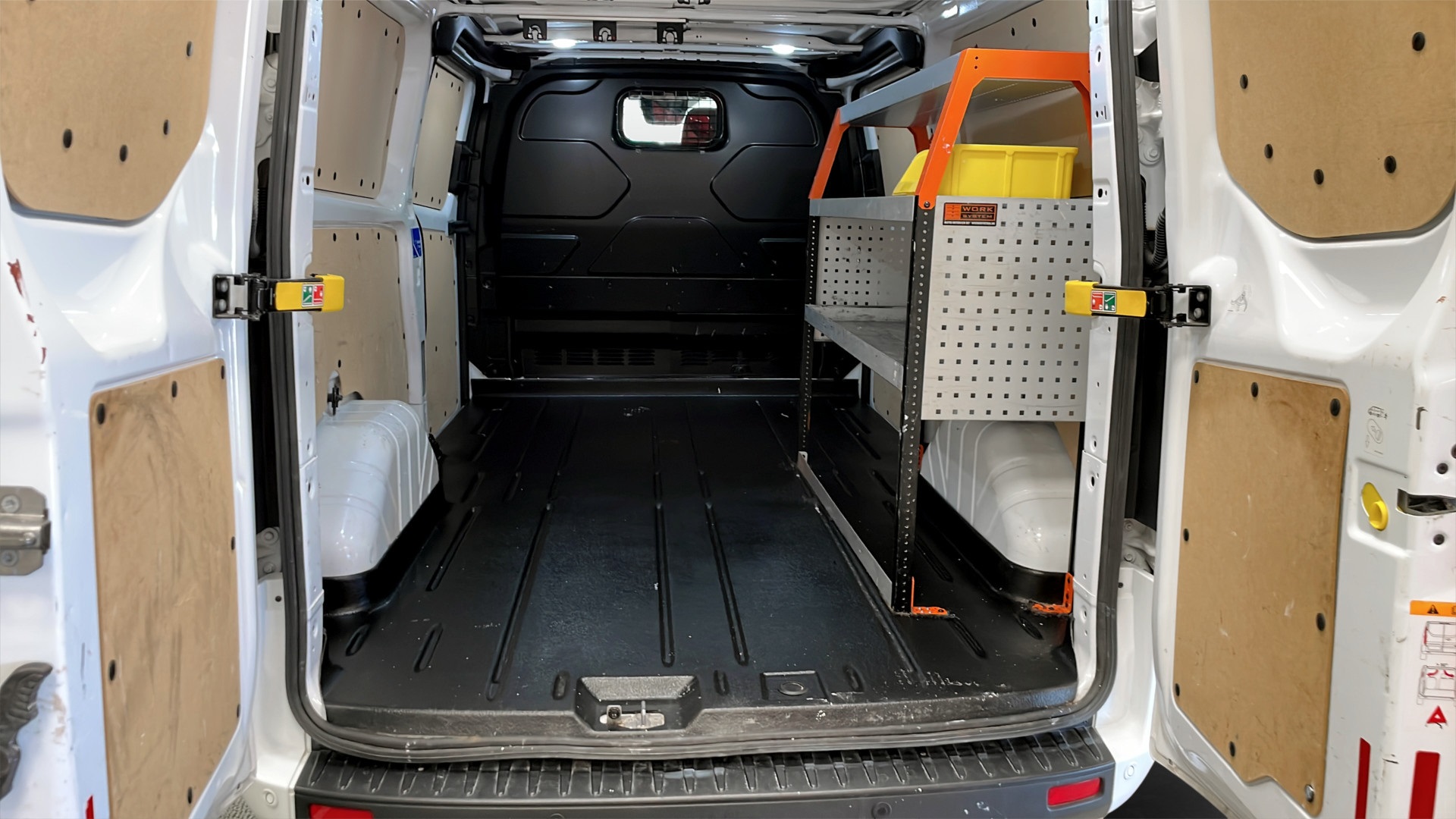 Ford Transit DBP26G