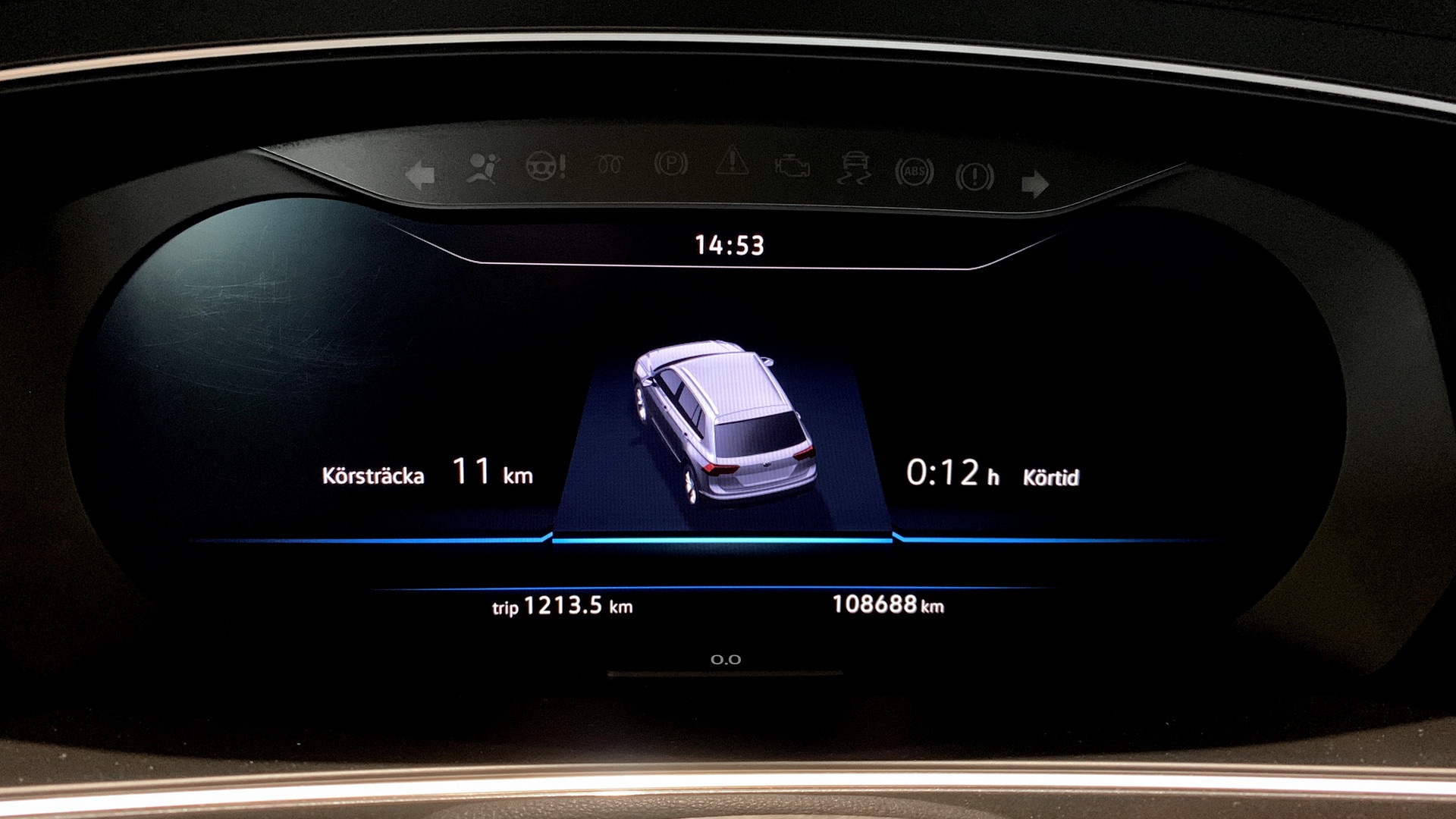 Volkswagen Tiguan DBU903