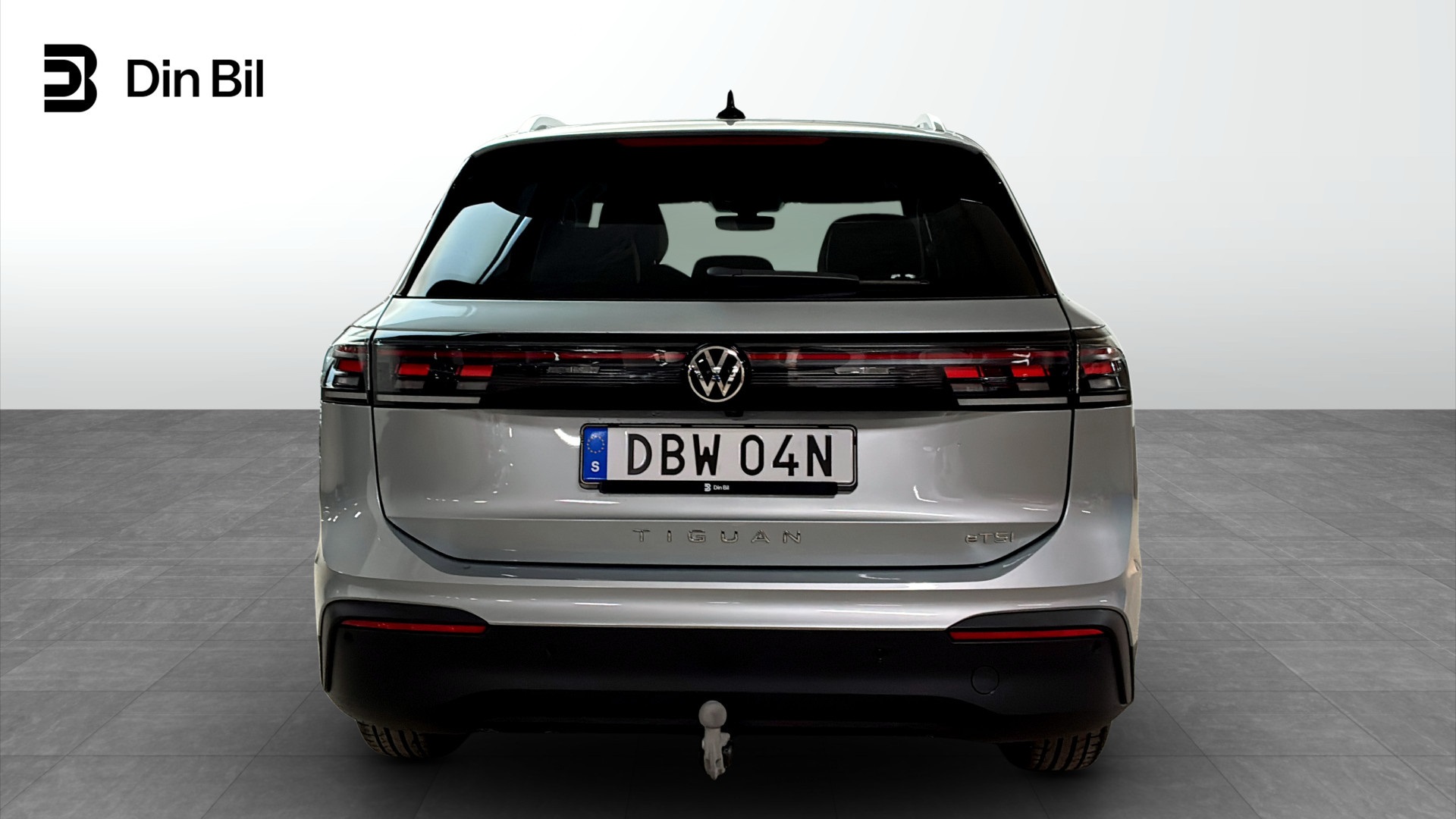 Volkswagen Tiguan DBW04N