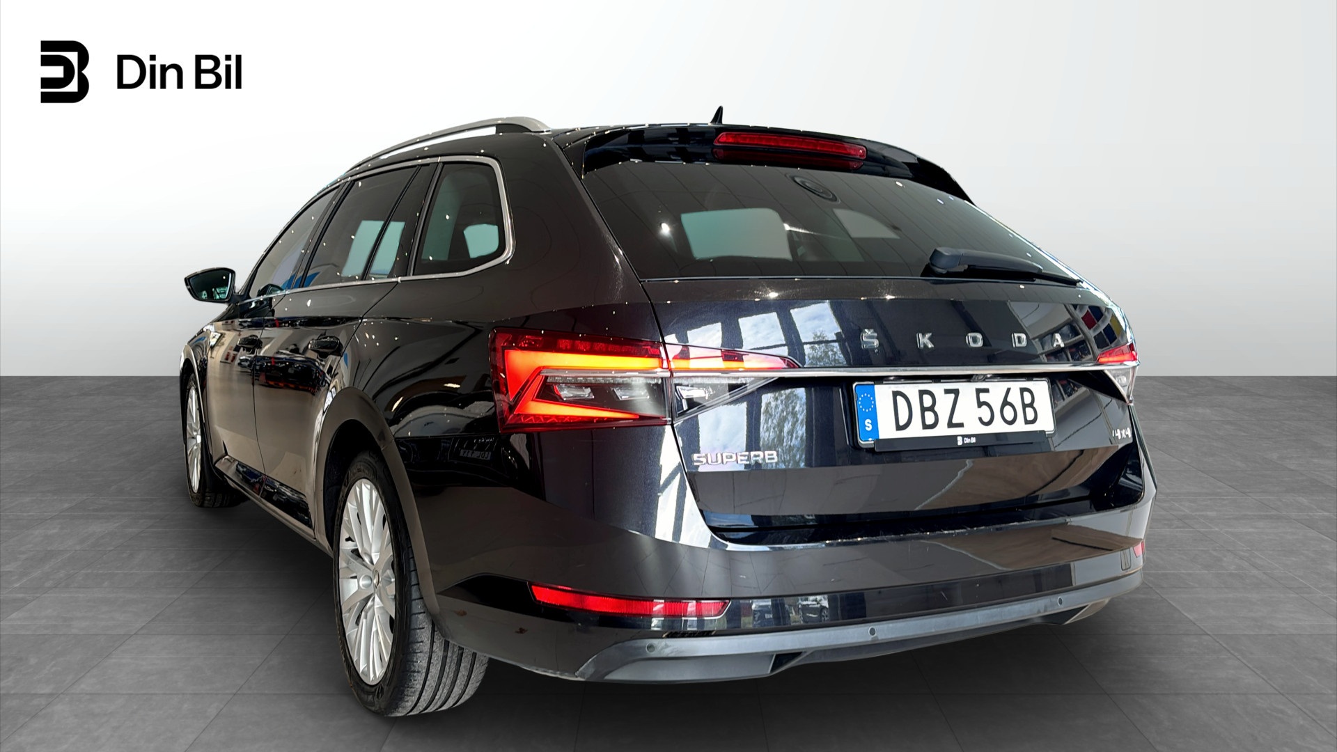 Skoda Superb Combi DBZ56B