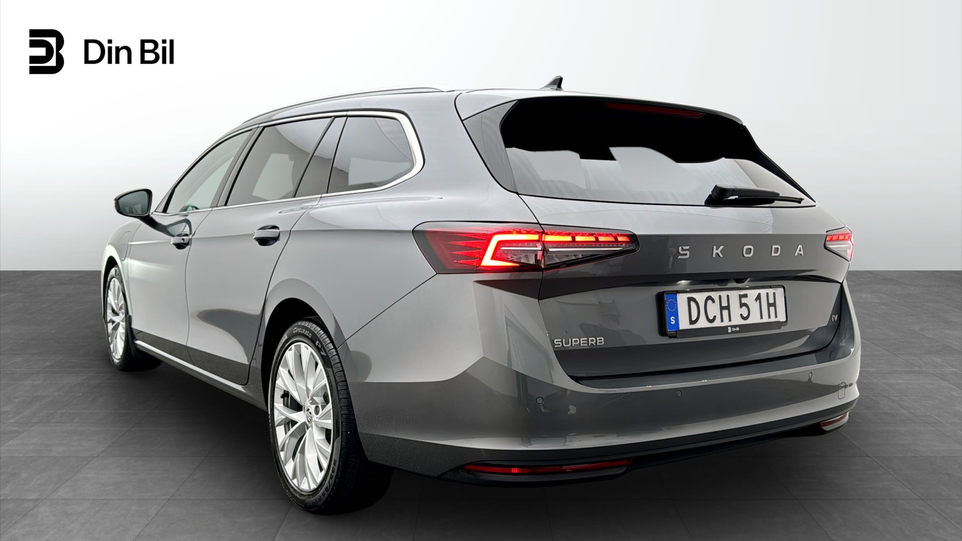 Skoda Superb DCH51H