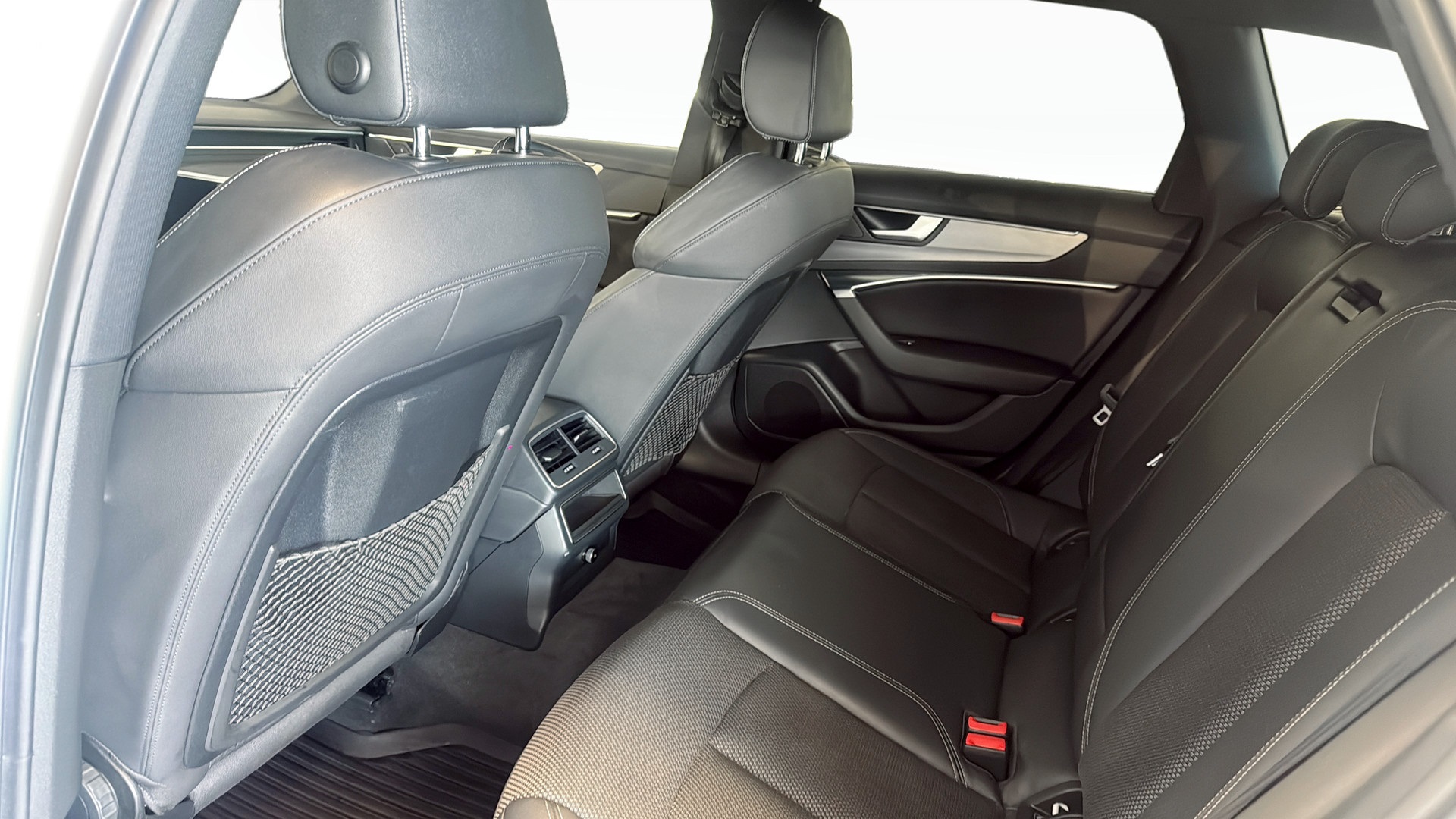 Audi A6 Avant DCK56S