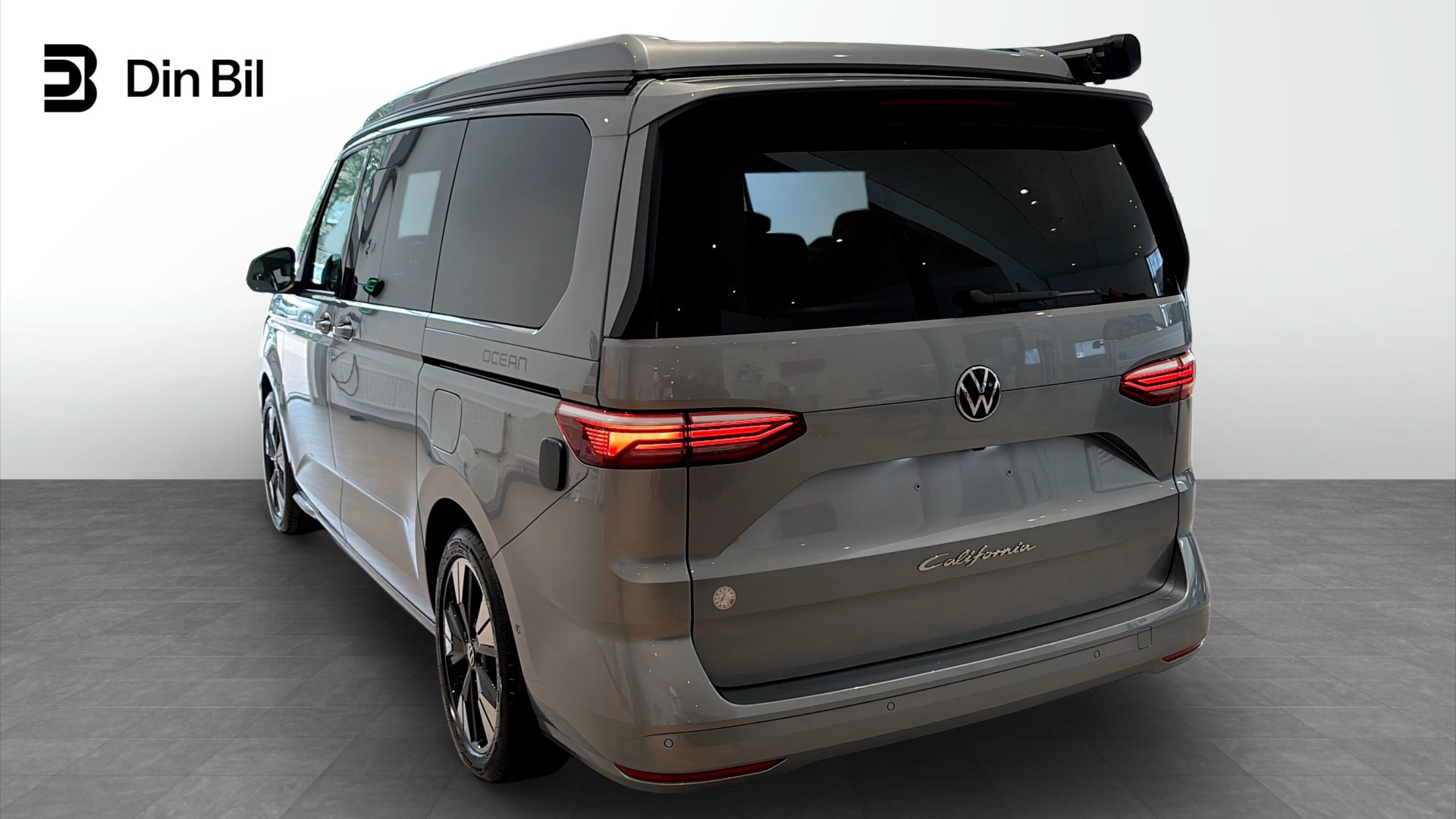 Volkswagen T7 California DCX97M