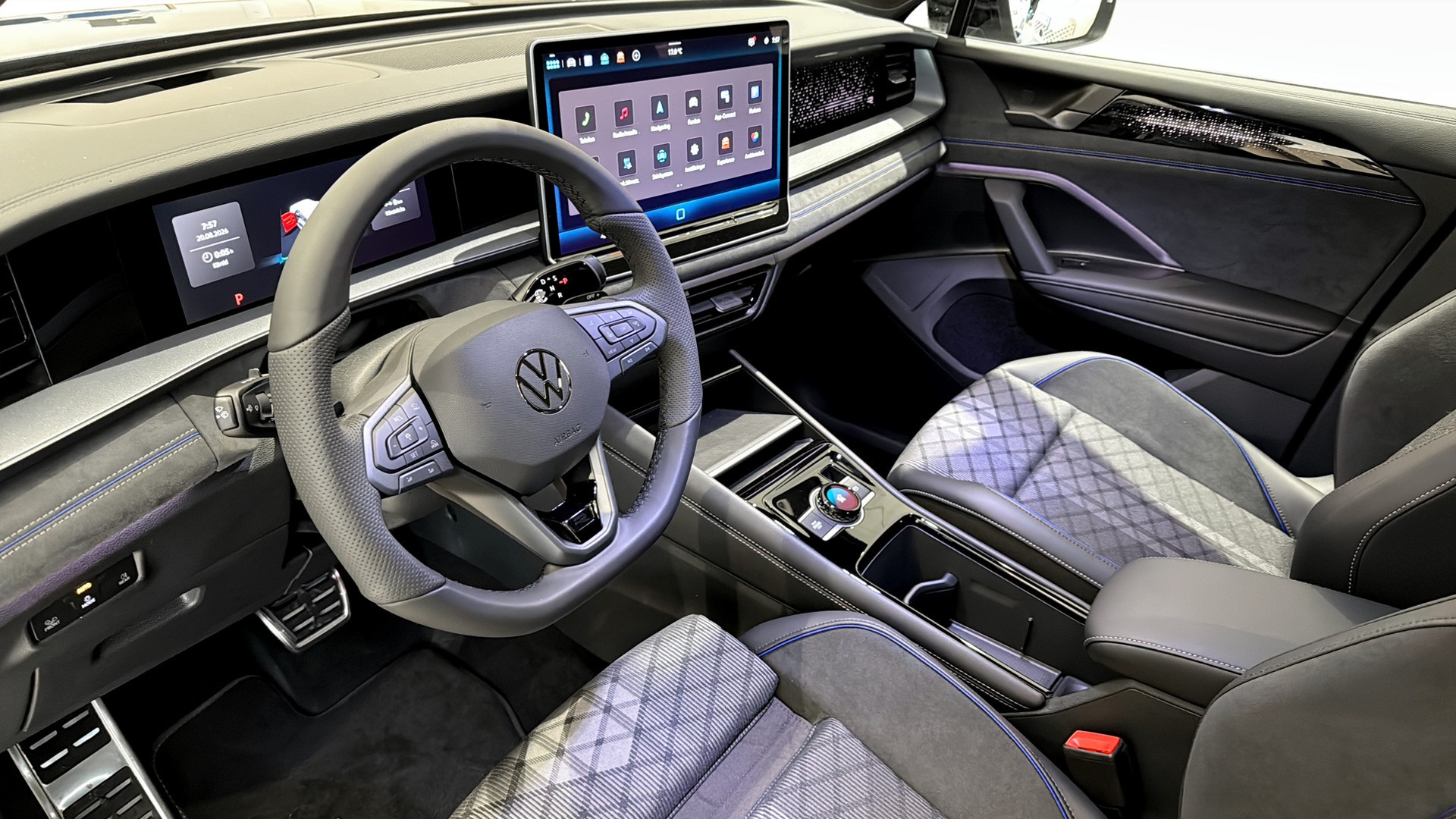 Volkswagen Tayron DDE38B
