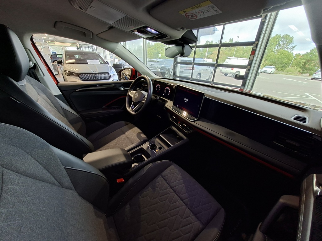 Volkswagen Tiguan DDF97X