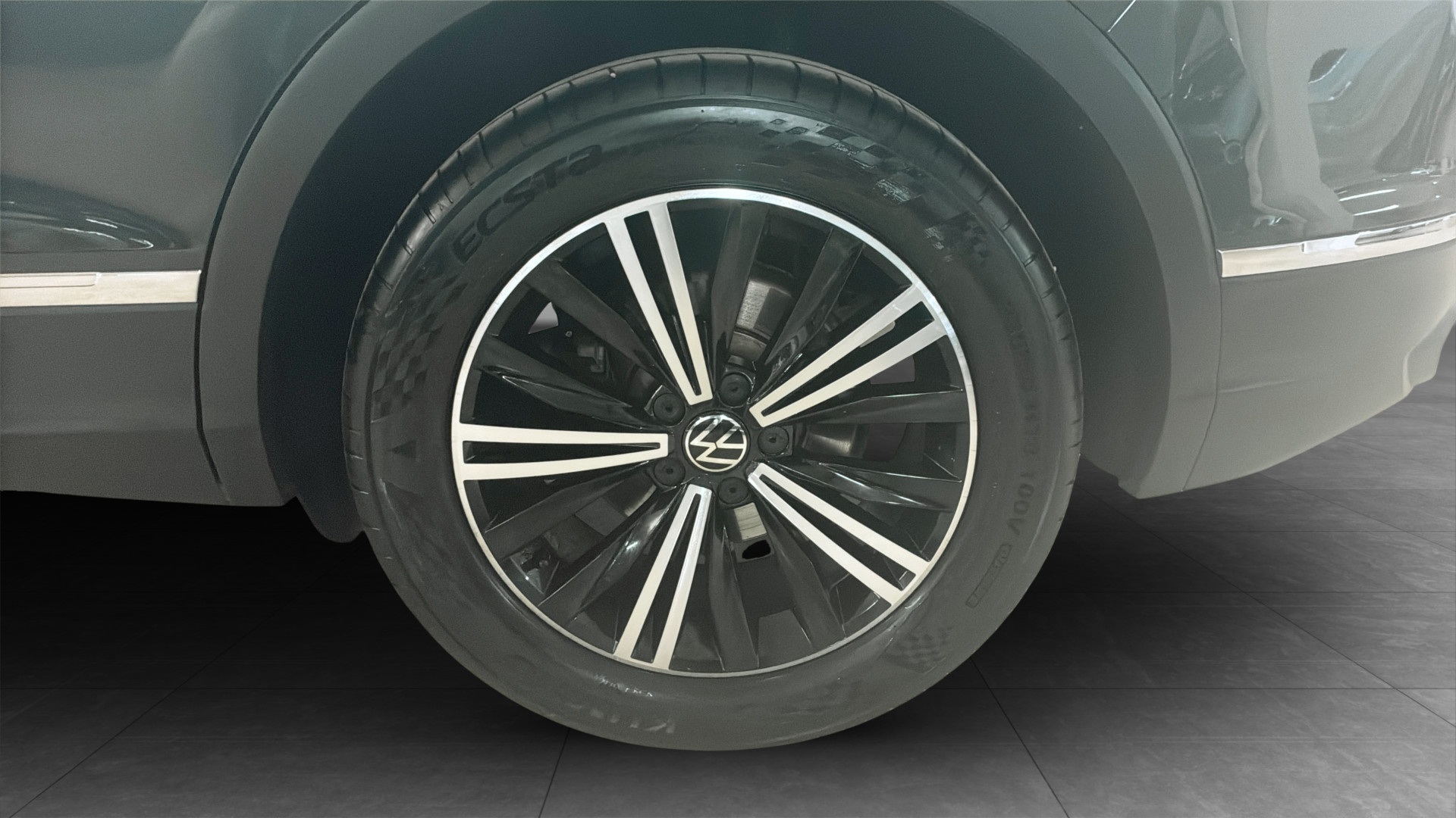 Volkswagen Tiguan DDG14H