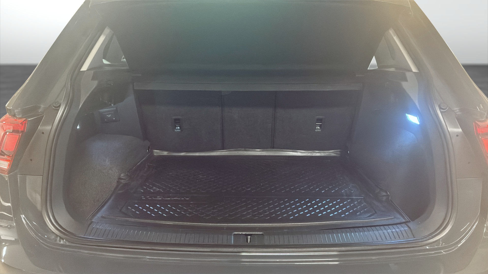 Volkswagen Tiguan DDG14H