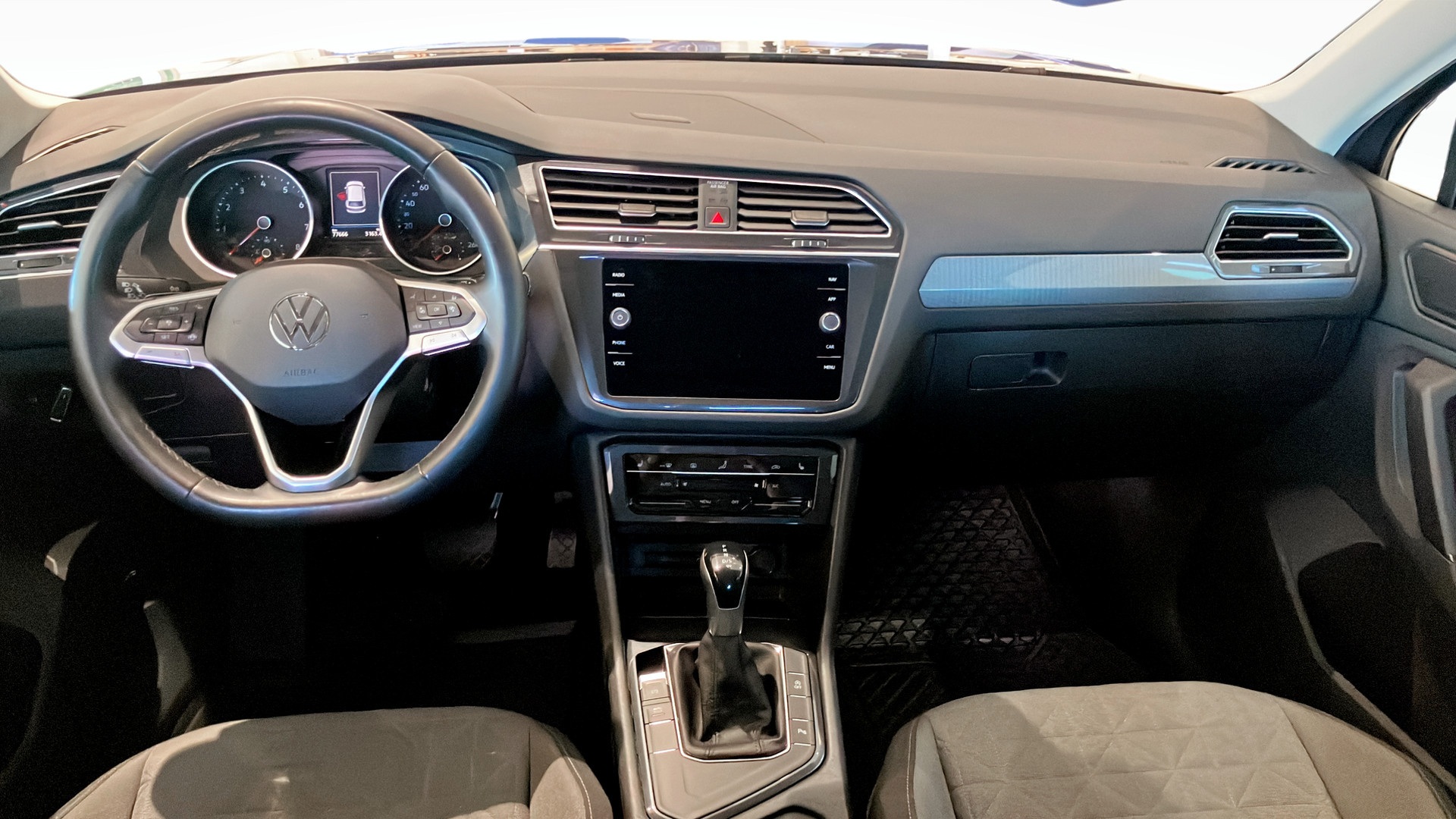 Volkswagen Tiguan DDP03K