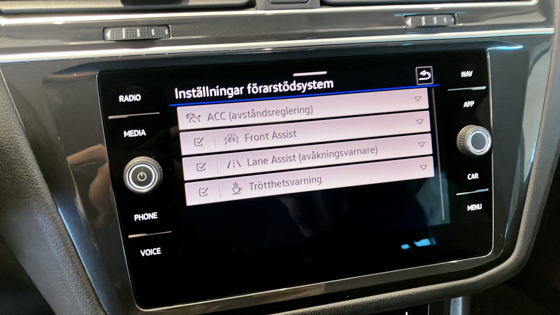 Volkswagen Tiguan DDP03K