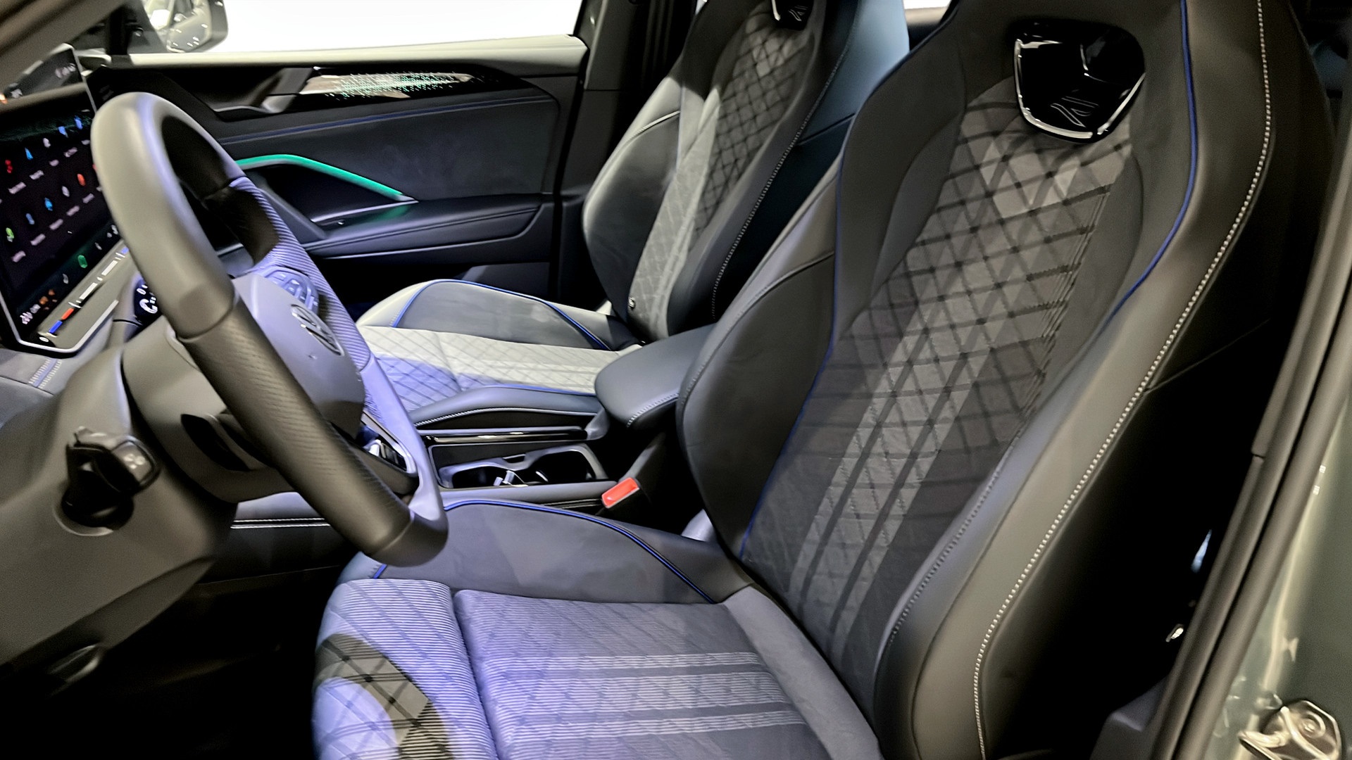 Volkswagen Tiguan DEG16H