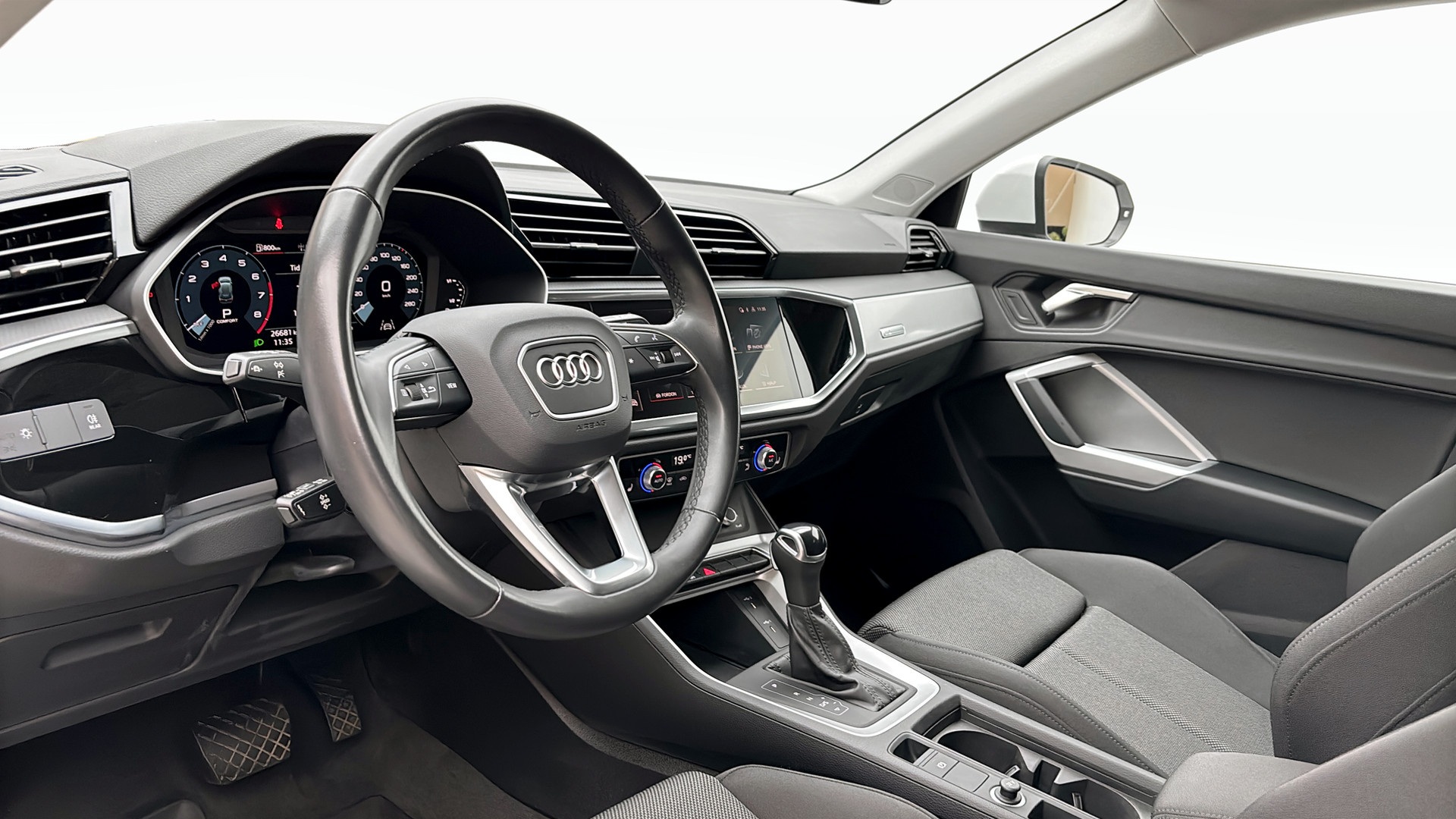 Audi Q3 DER01R