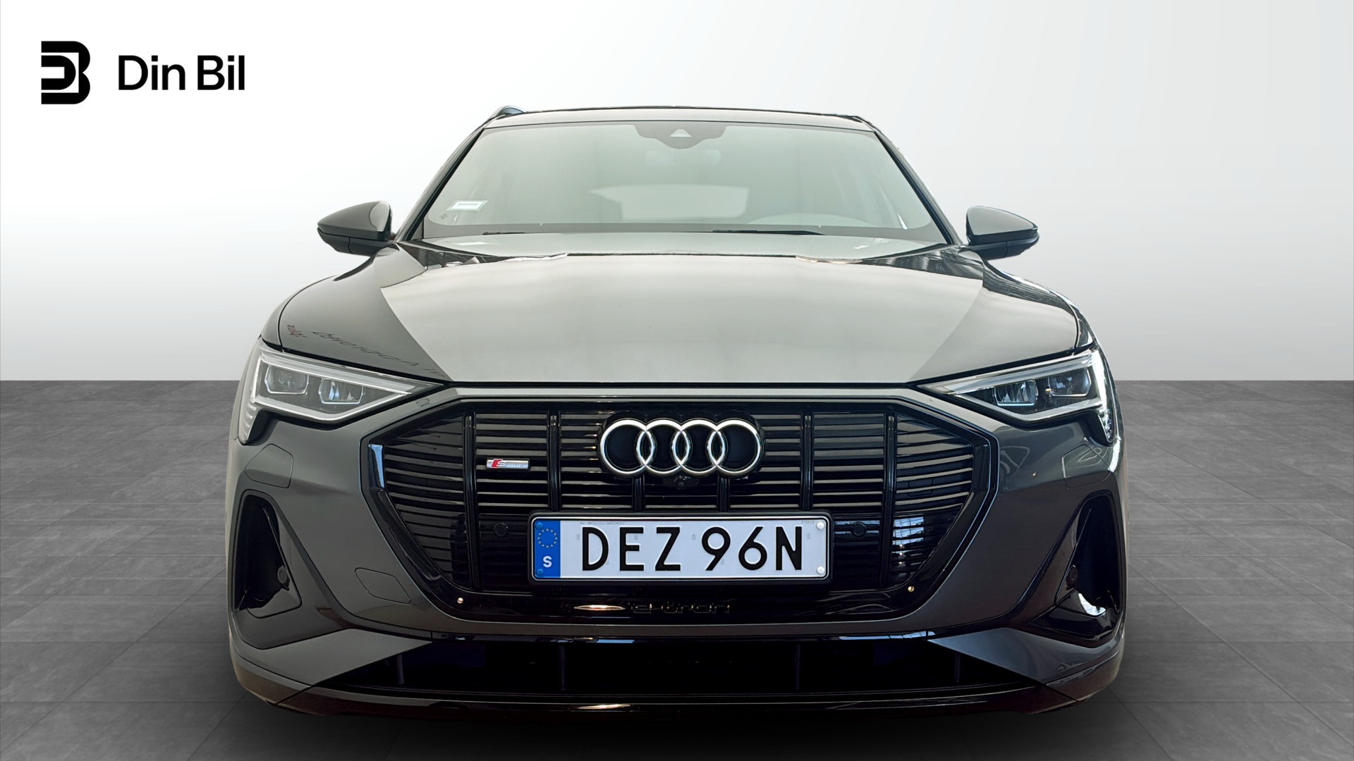 Audi e-tron DEZ96N