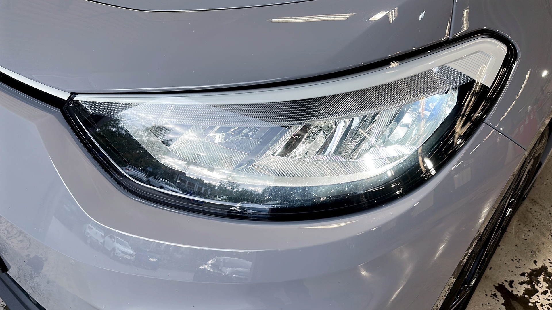 Volkswagen ID.3 DFL98B