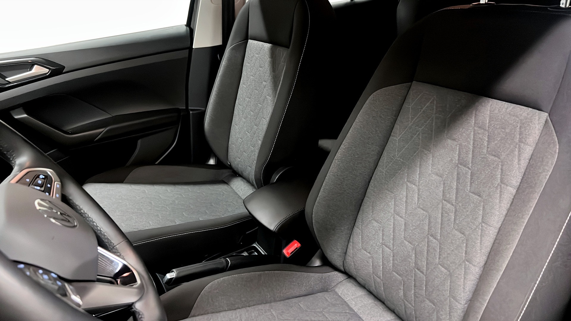 Volkswagen T-Cross DGH98L