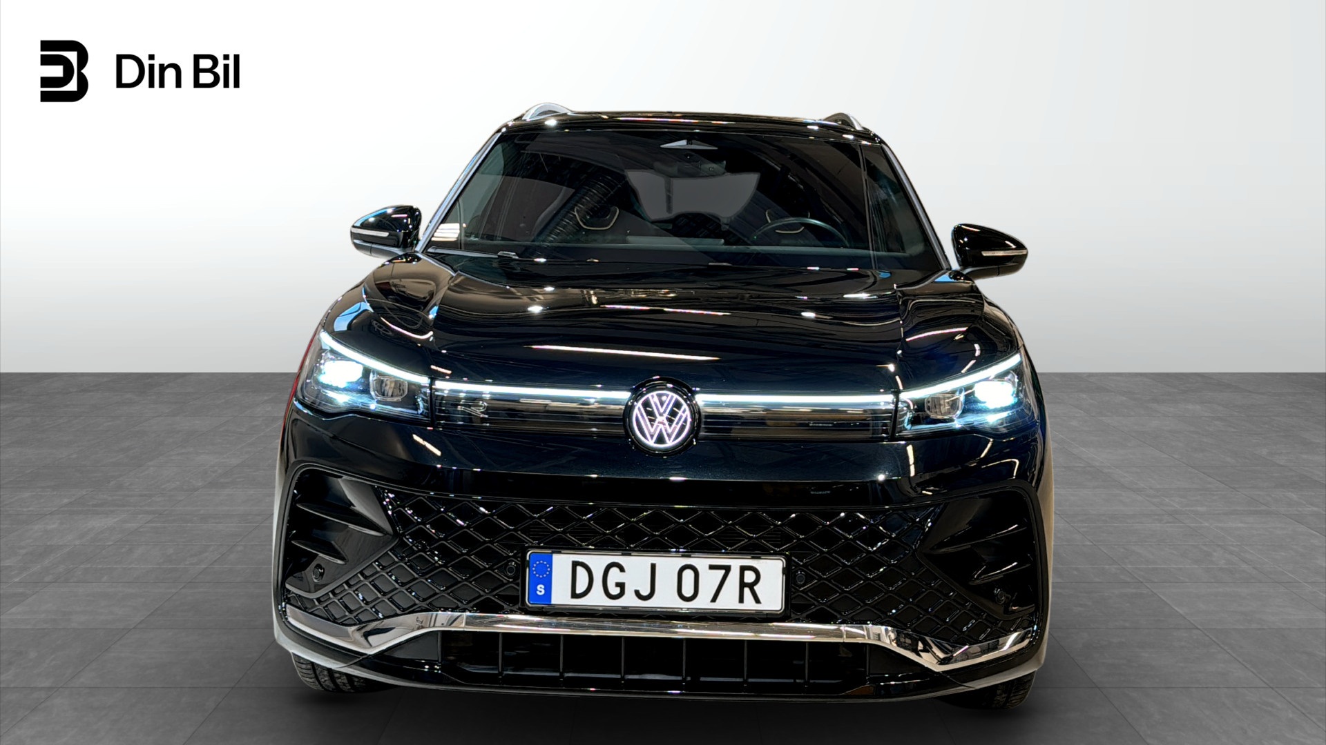 Volkswagen Tiguan DGJ07R