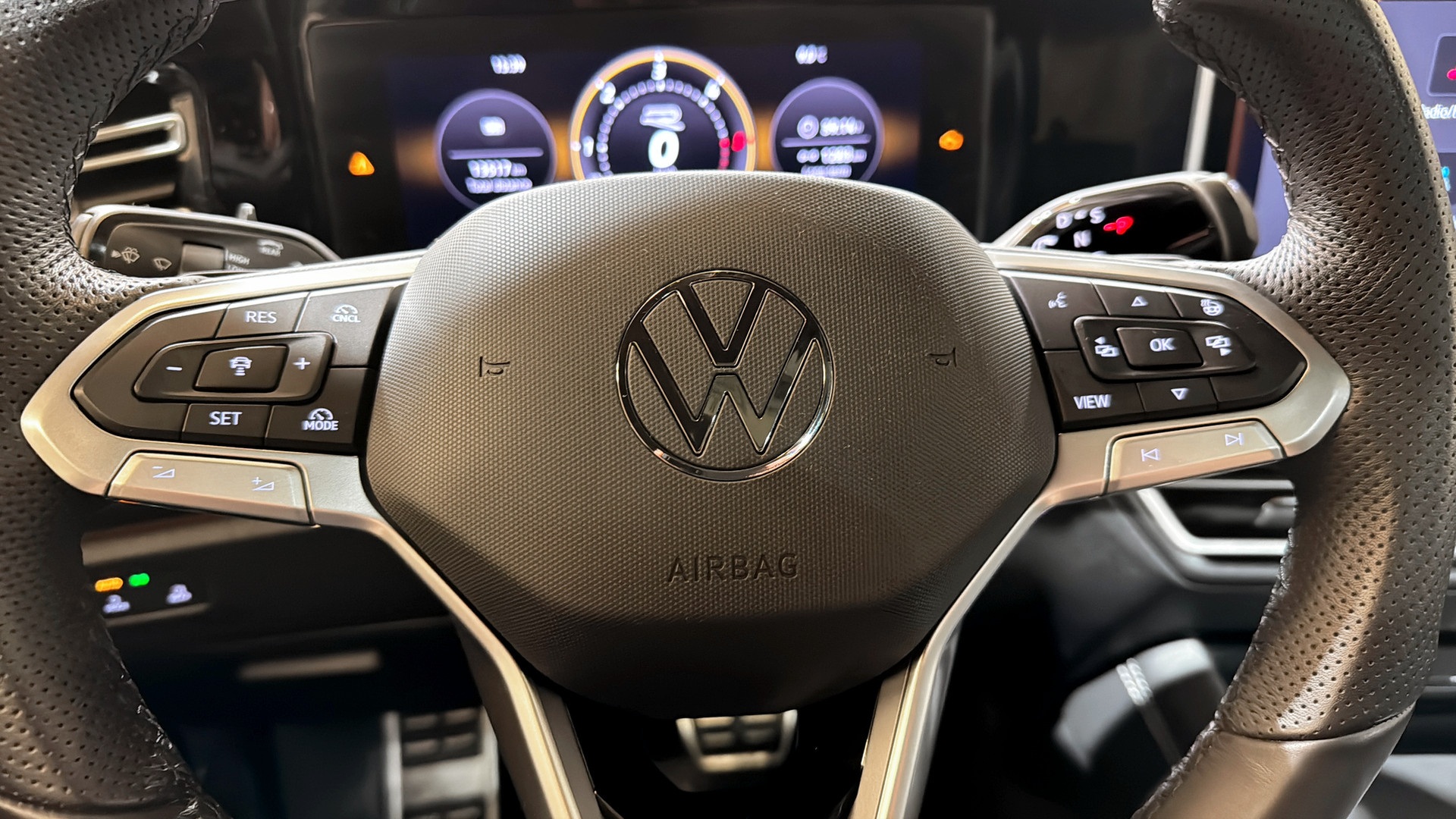 Volkswagen Tiguan DGJ07R
