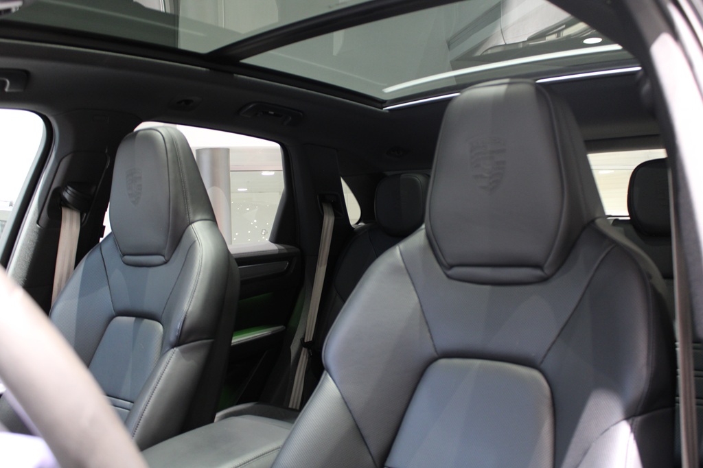 Porsche Cayenne DGP50M