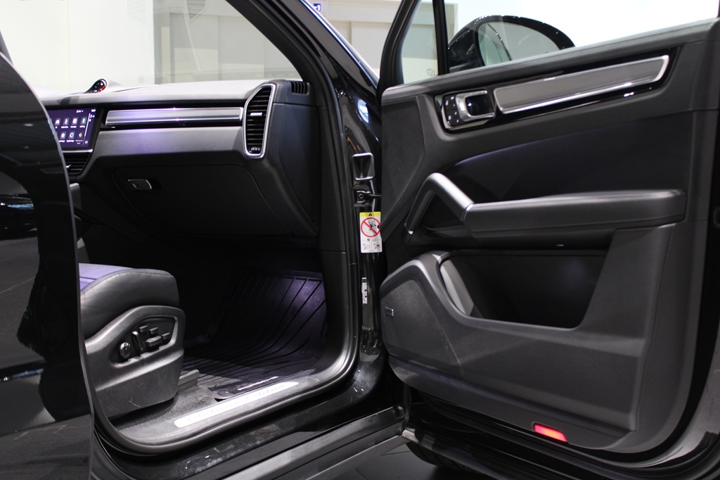 Porsche Cayenne DGP50M