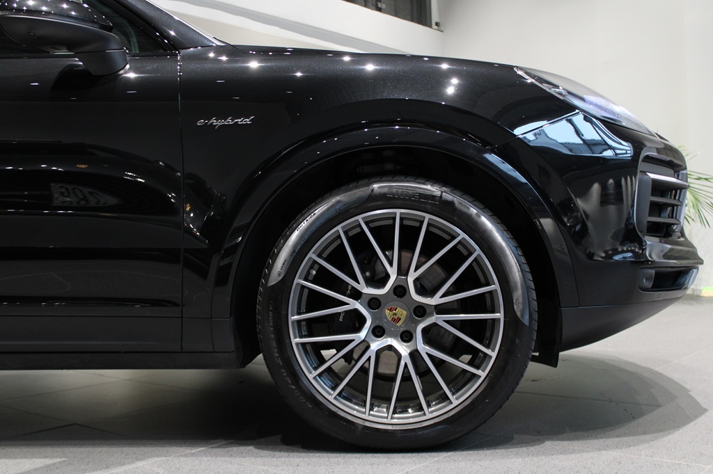 Porsche Cayenne DGP50M
