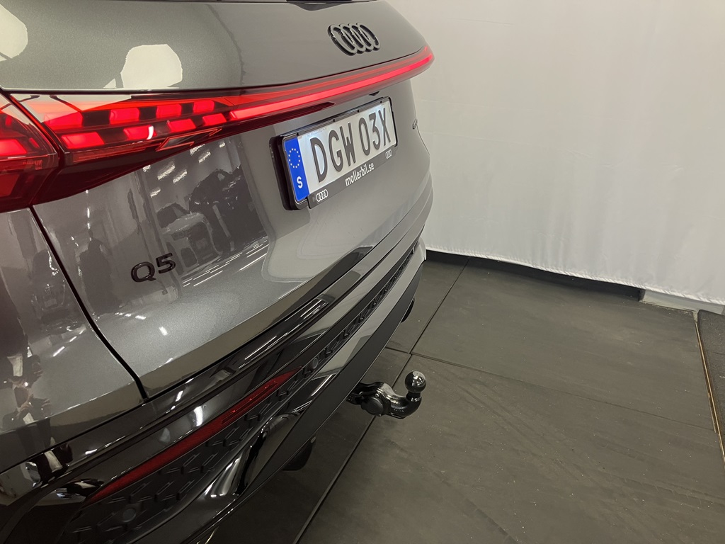 Audi Q5 DGW03X
