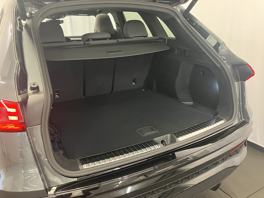Audi Q5 DGW03X
