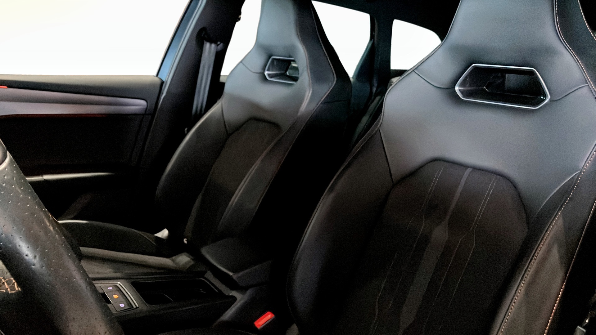 CUPRA Leon Sportstourer DGW13B