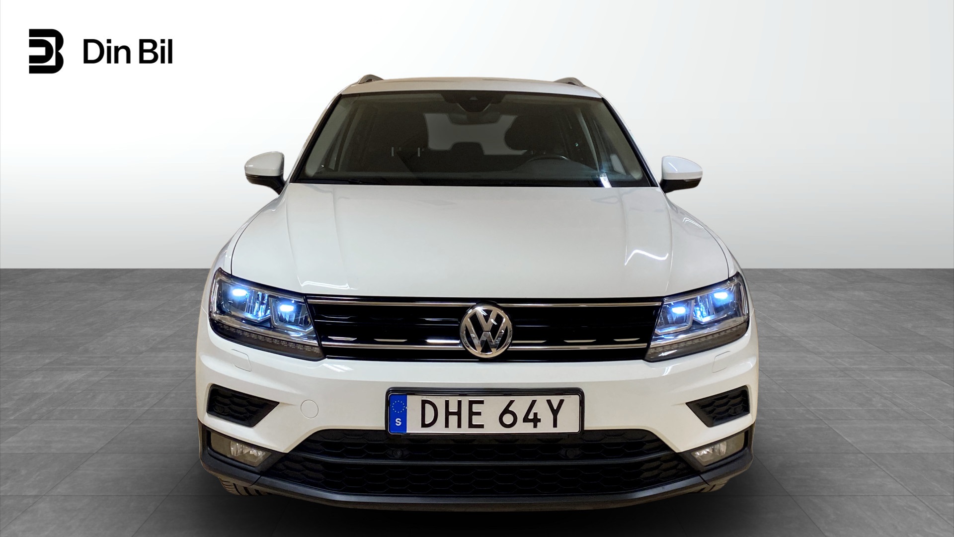Volkswagen Tiguan DHE64Y