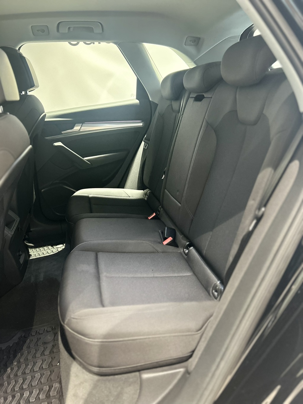 Audi Q5 DHN95H