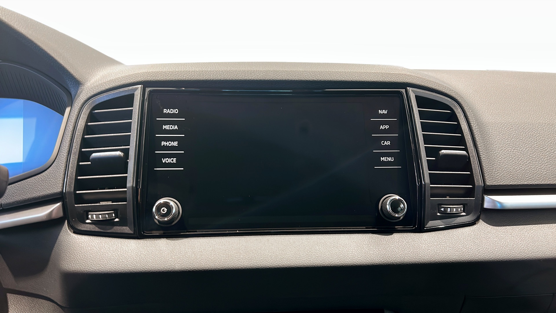 Skoda Karoq DHP13T