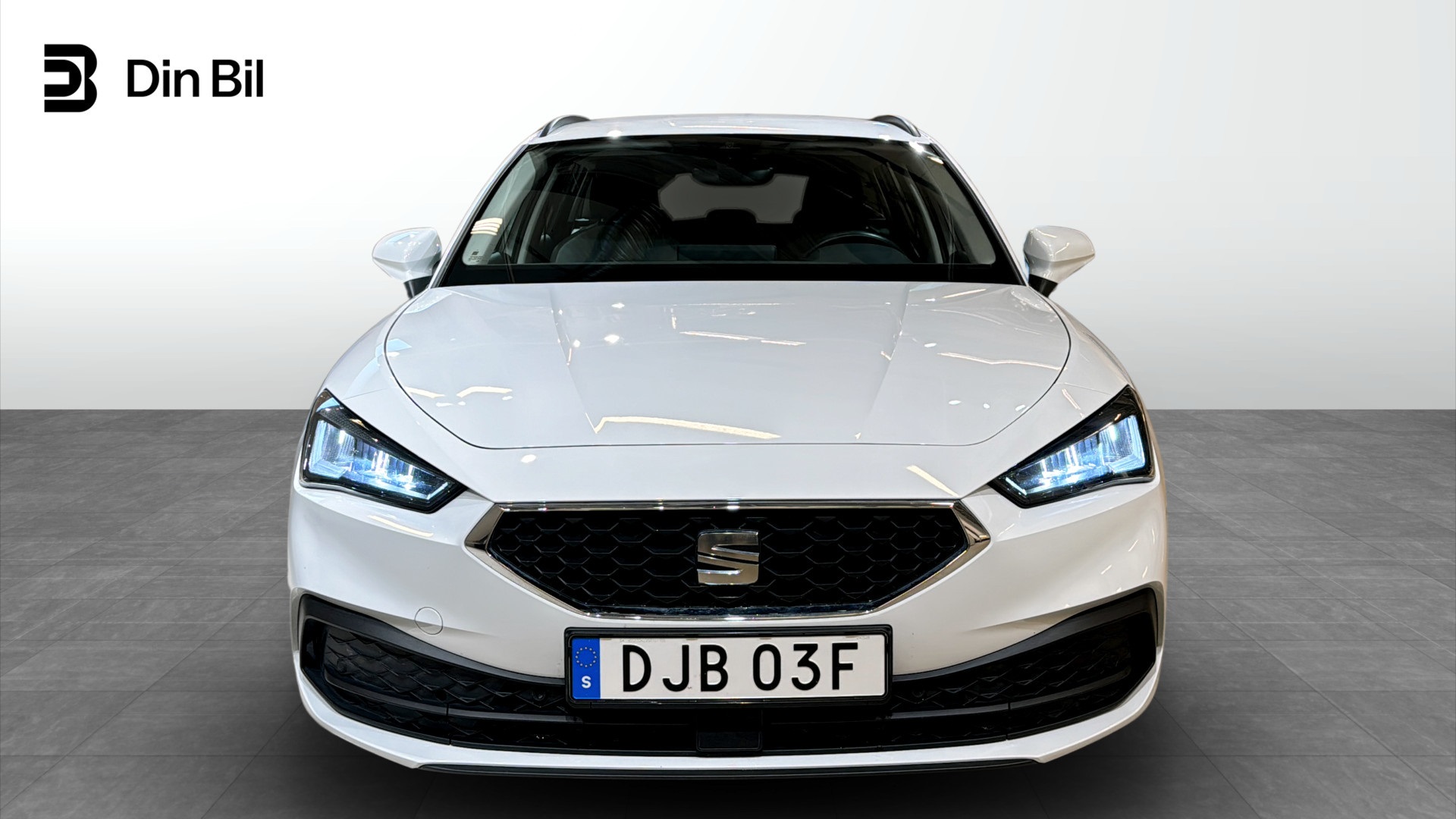 SEAT Leon Sportstourer DJB03F