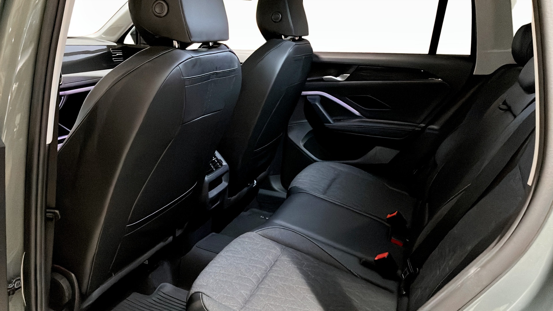 Volkswagen Tiguan DJB11L