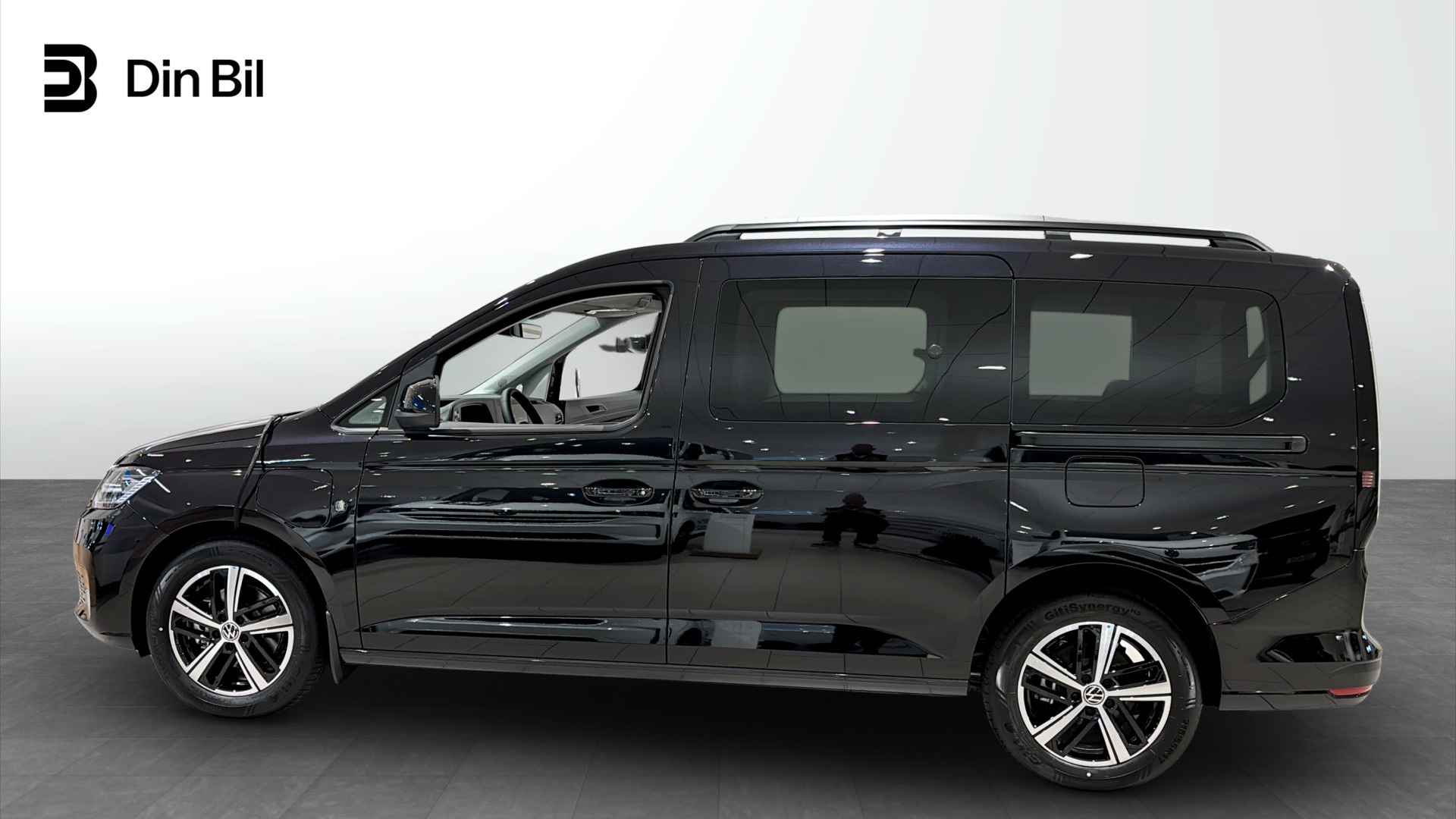 Volkswagen Caddy DJB42F