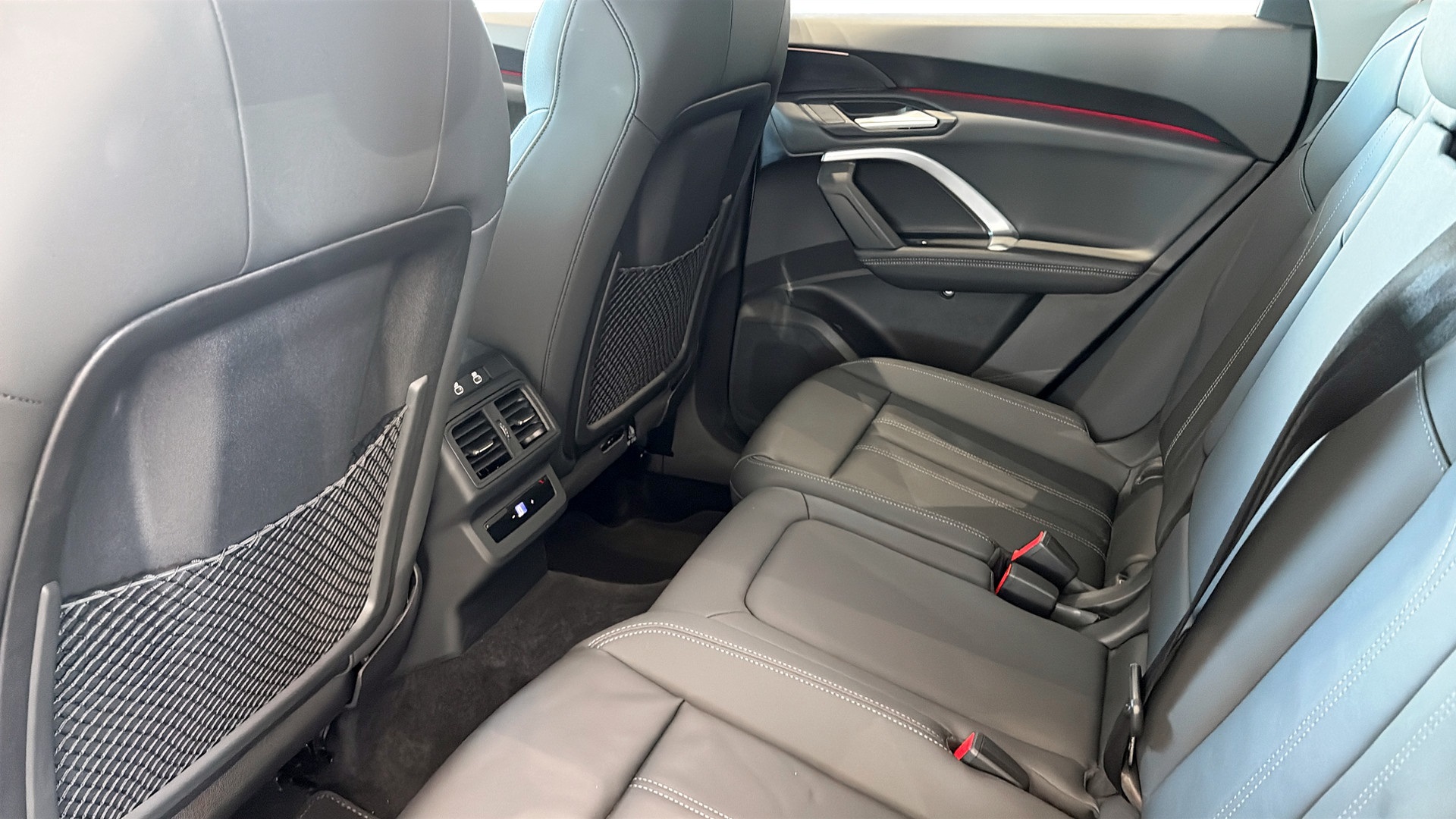 Audi Q5 DJB42H