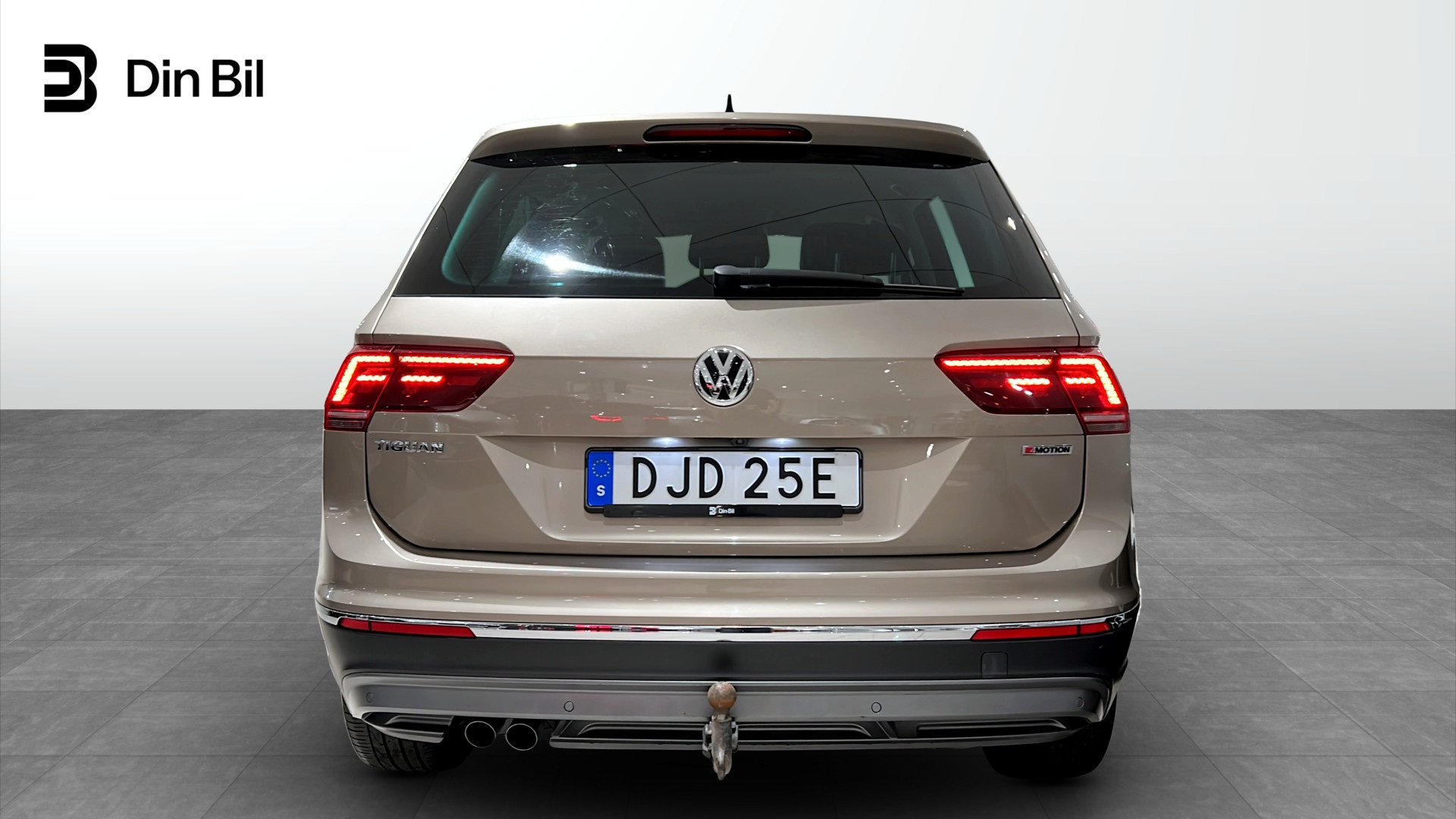 Volkswagen Tiguan DJD25E