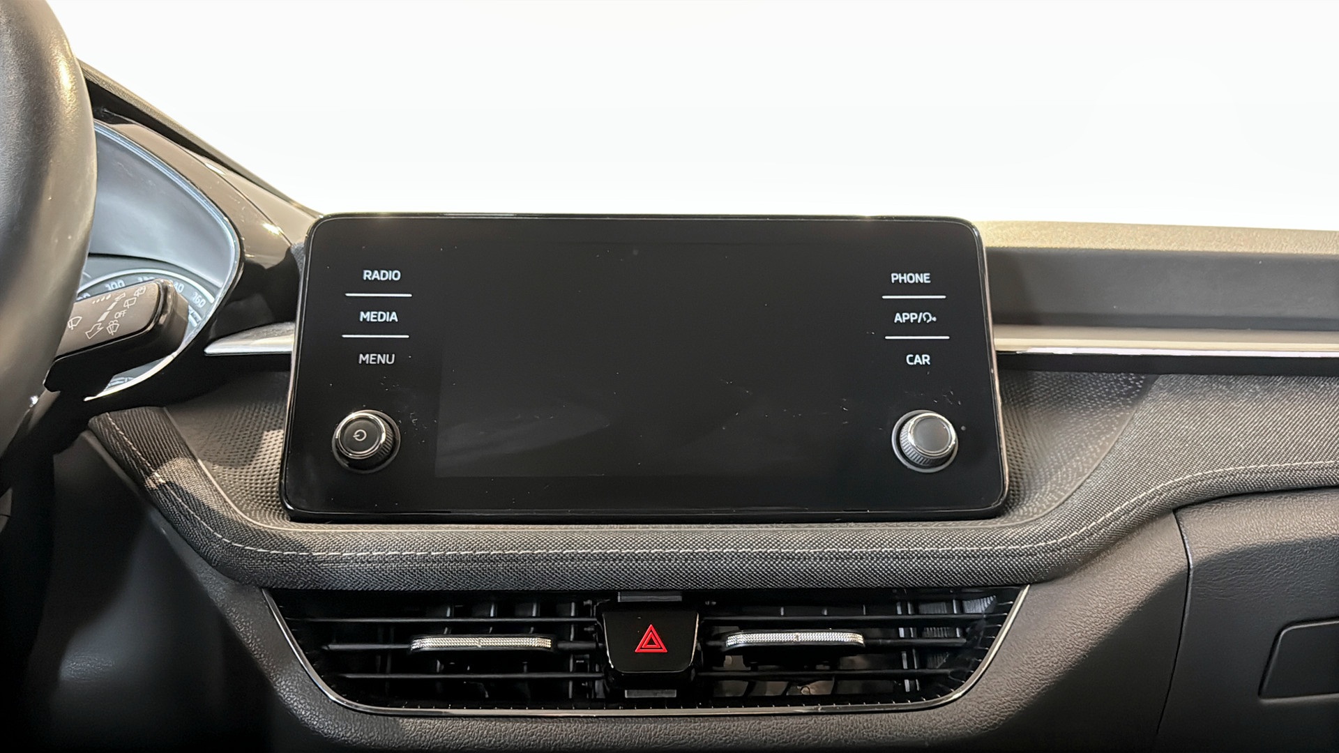 Skoda Fabia DJJ51F