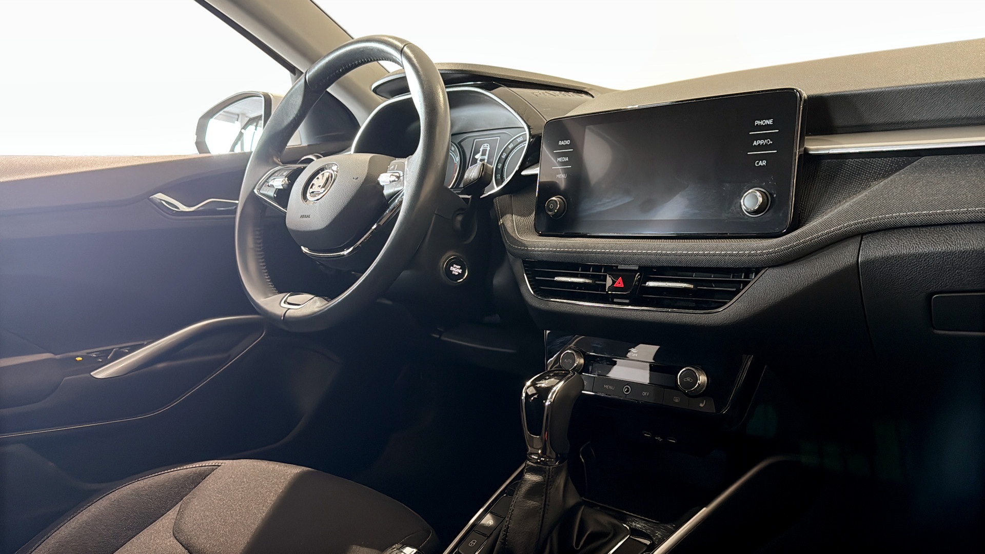 Skoda Fabia DJJ51F
