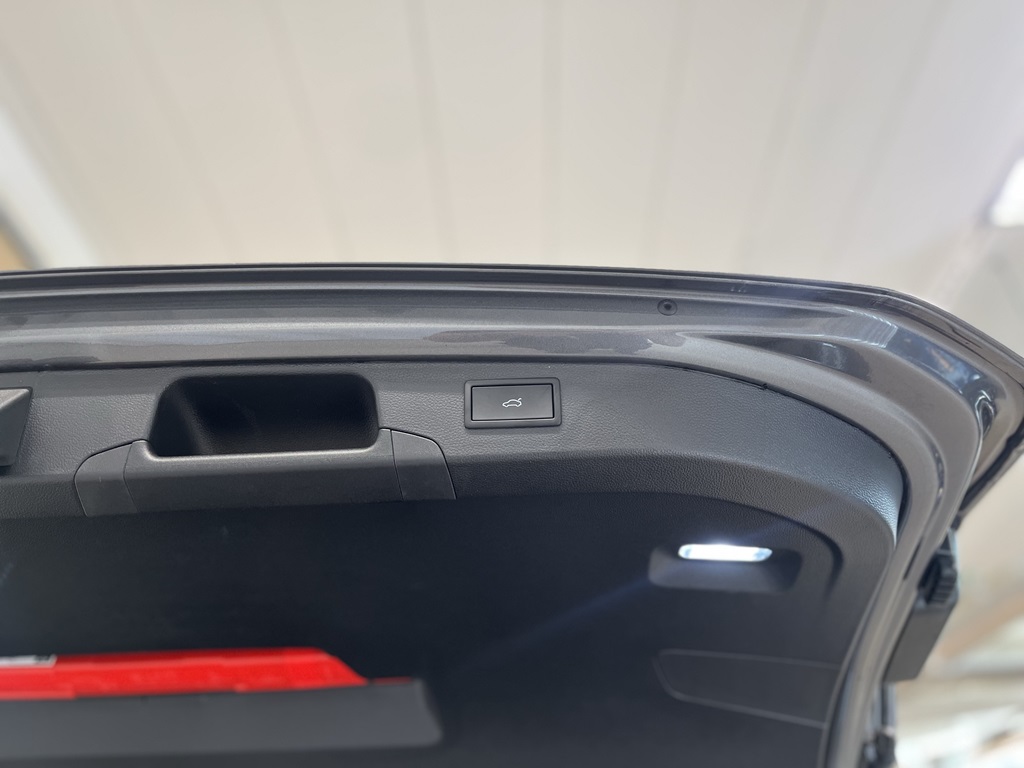 Volkswagen Passat DJK34H