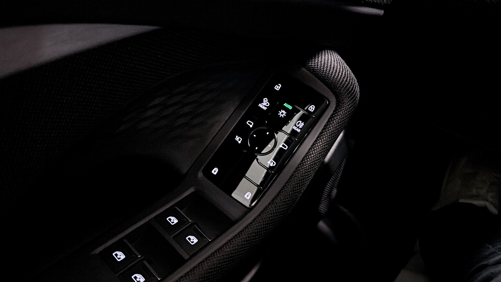 Audi A6 Avant DJP10E