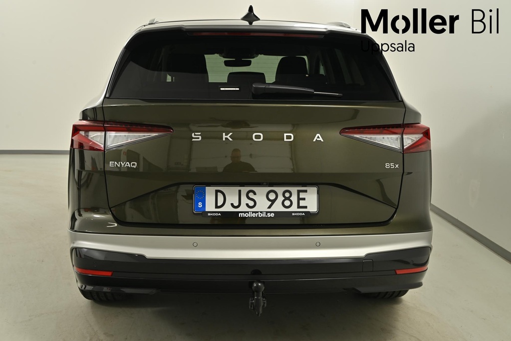 Skoda Enyaq DJS98E