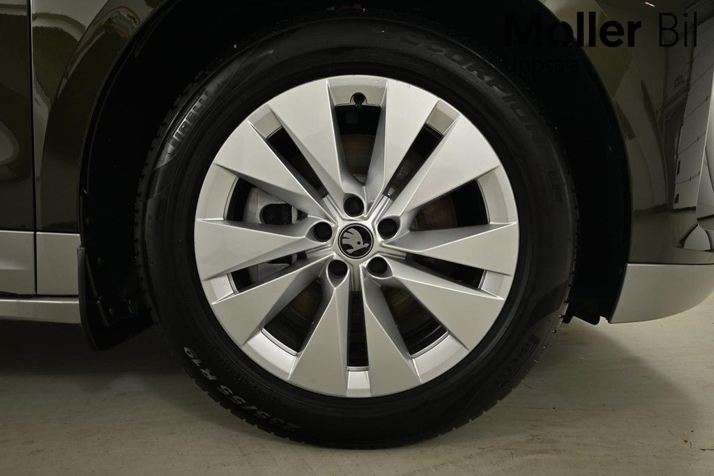 Skoda Enyaq DJS98E