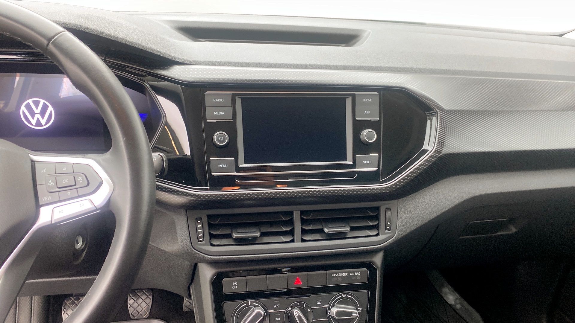 Volkswagen T-Cross DKB97K