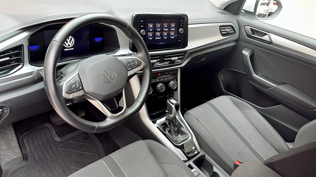Volkswagen T-Roc DKJ512