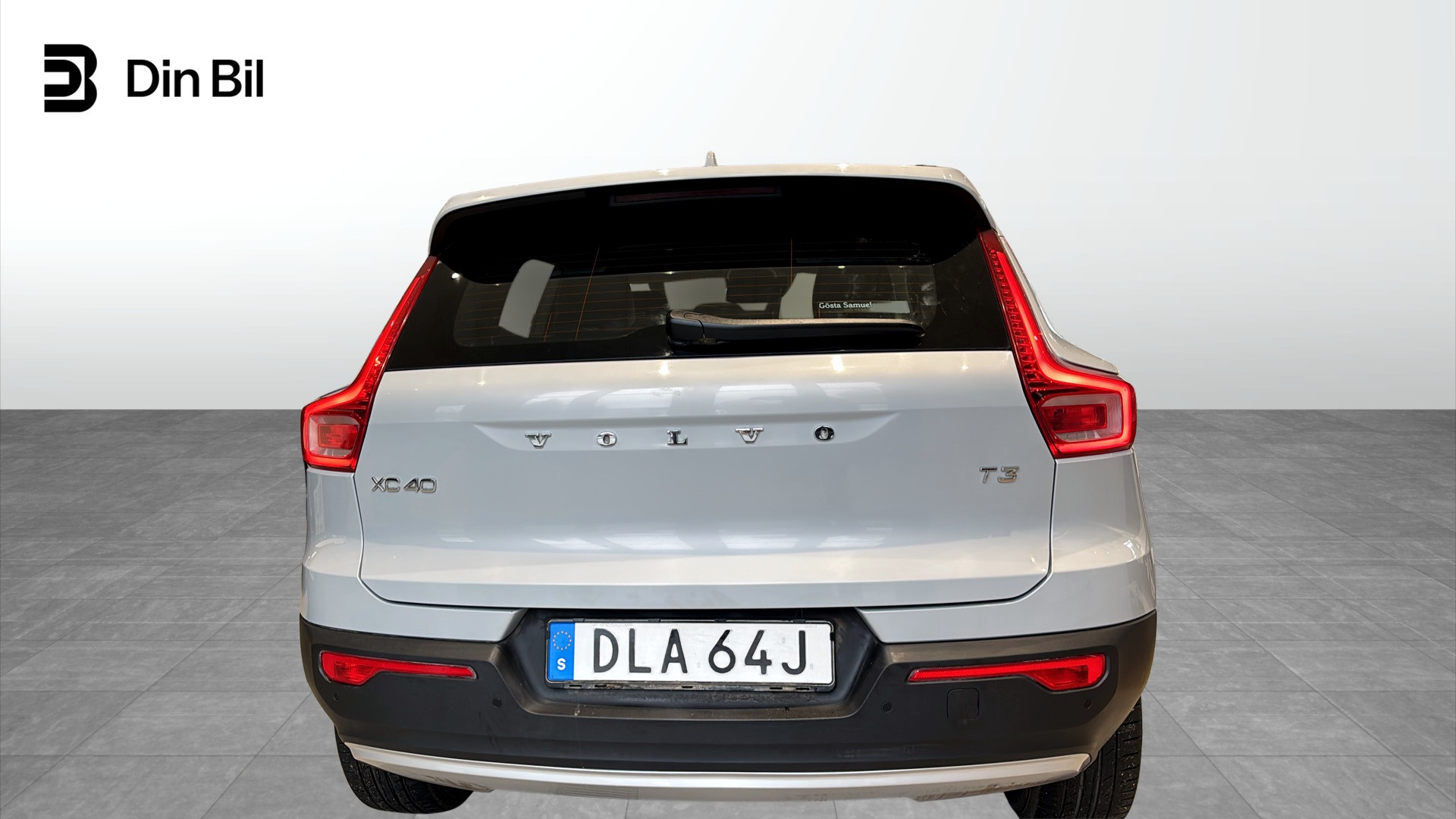 Volvo XC40 DLA64J