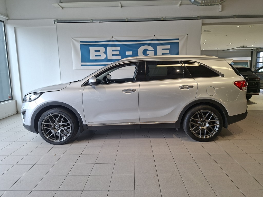 Kia Sorento DLG824