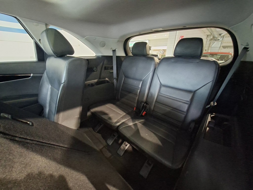 Kia Sorento DLG824