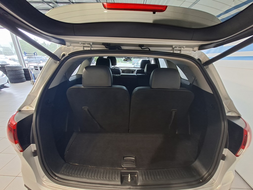 Kia Sorento DLG824