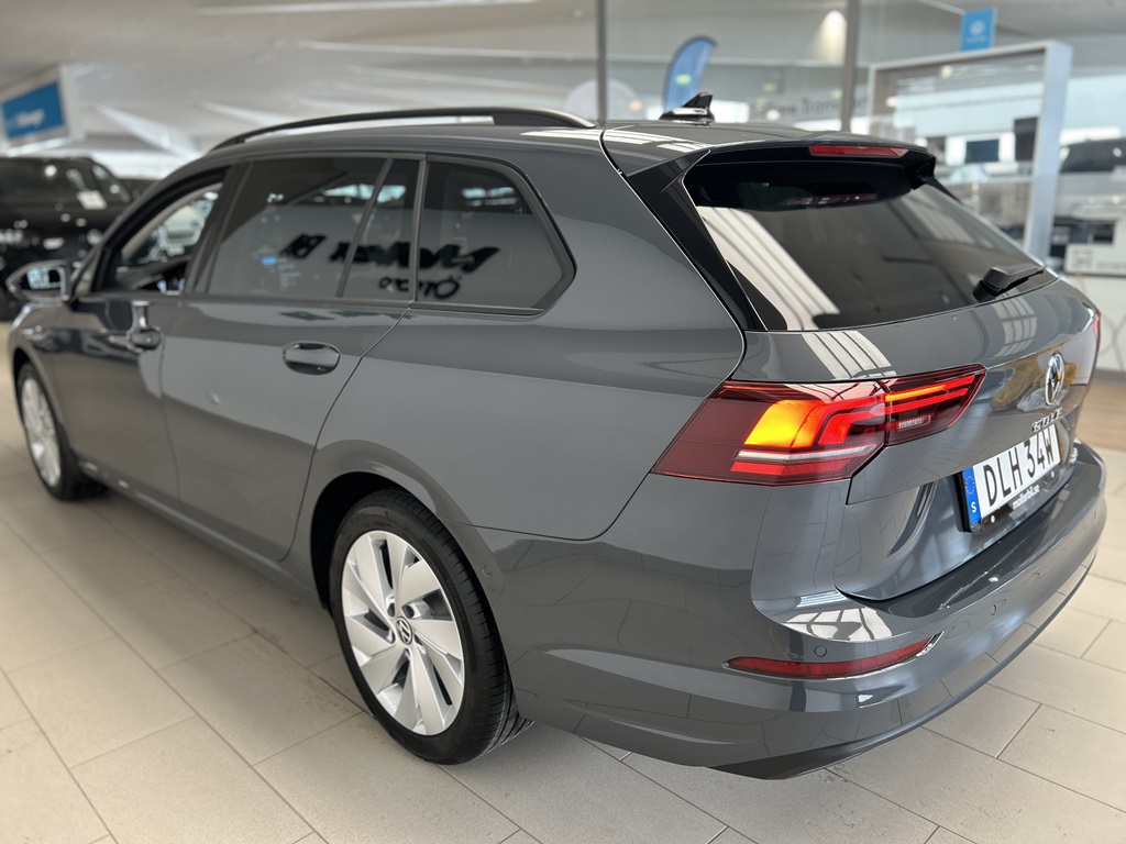 Volkswagen Golf Sportscombi DLH34W